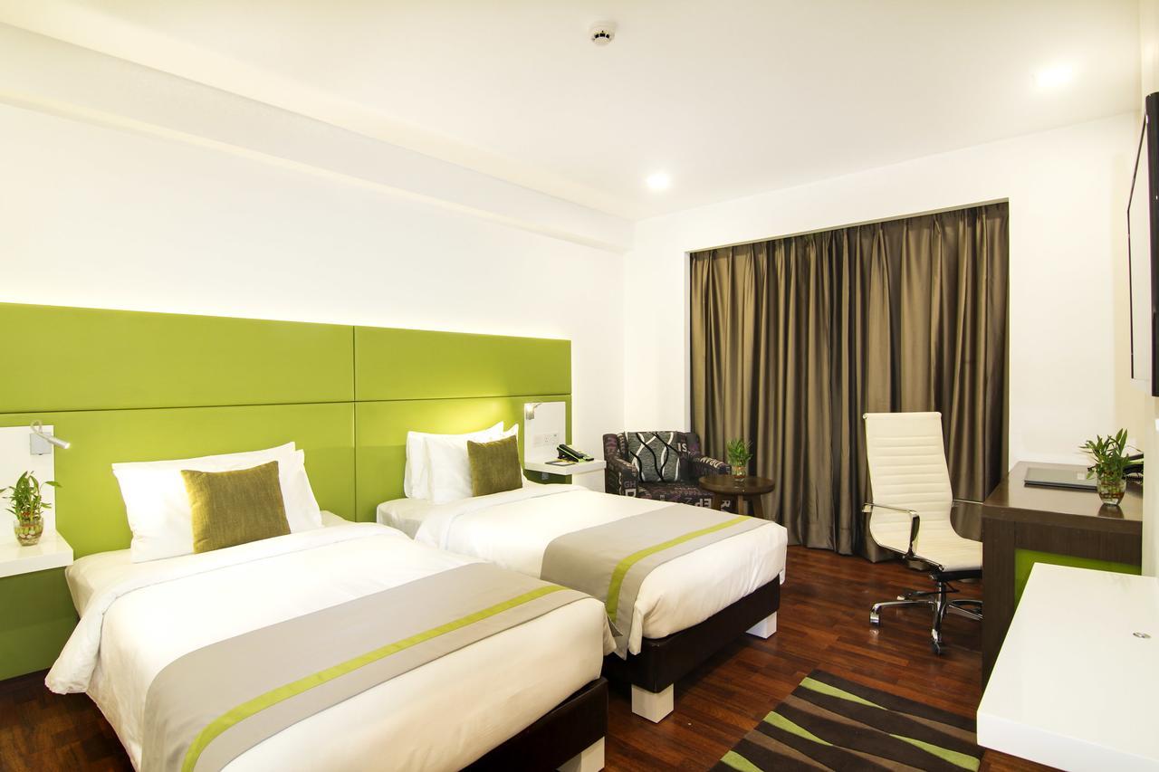 Lemon Tree Hotel, Banjara Hills, Hyderabad Eksteriør bilde